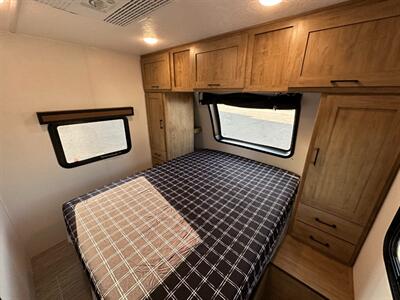 2024 Coachmen Freedom Express Ultra Lite 252RBS   - Photo 21 - Goshen, IN 46526