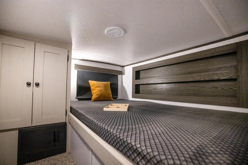 2026 Coachmen Northern Spirit 3070BH - Photo 11 - Goshen, IN 46526