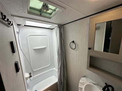 2025 Coachmen Apex Nano 208BHS   - Photo 30 - Goshen, IN 46526