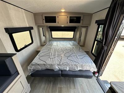 2025 Coachmen Apex Nano 208BHS   - Photo 22 - Goshen, IN 46526