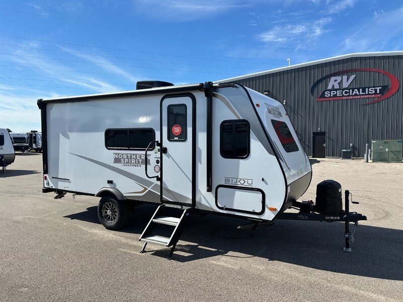 2026 Coachmen Northern Spirit Bijou 17BHB - Photo 5 - Goshen, IN 46526