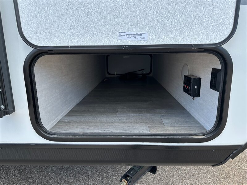 2025 Coachmen Apex Nano 203RBK - Photo 8 - Goshen, IN 46526