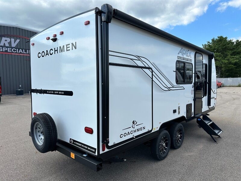 2025 Coachmen Apex Nano 203RBK - Photo 5 - Goshen, IN 46526