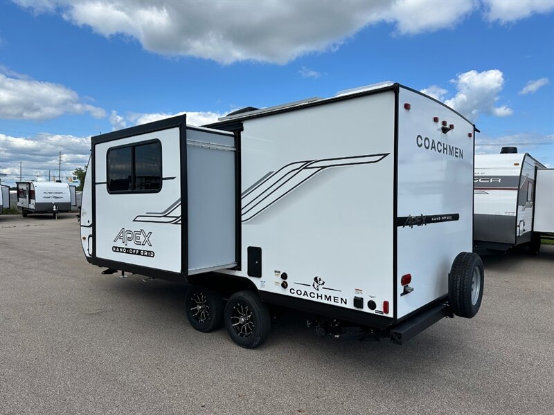 2025 Coachmen Apex Nano 203RBK - Photo 6 - Goshen, IN 46526