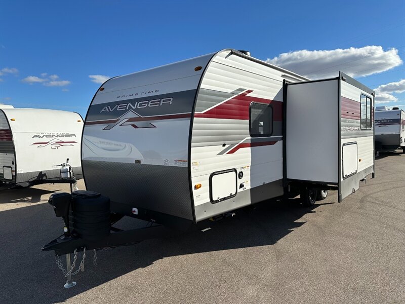 2025 Prime Time Avenger 25MKO - Photo 8 - Goshen, IN 46526