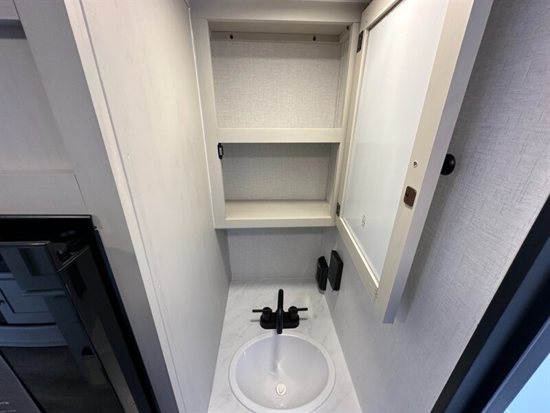 2026 Coachmen Northern Spirit Bijou 19BHB - Photo 27 - Goshen, IN 46526