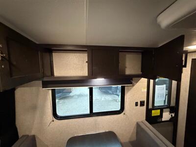 2022 Jayco Jay Flight SLX 195RB   - Photo 14 - Goshen, IN 46526