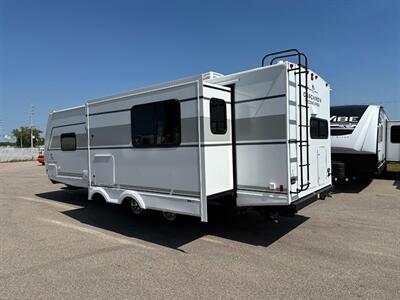 2025 Coachmen Freedom Express Ultra Lite 274RKS   - Photo 8 - Goshen, IN 46526