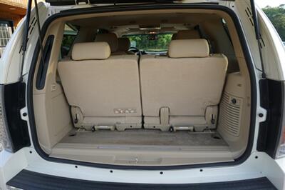 2014 Cadillac Escalade Premium   - Photo 18 - Bogalusa, LA 70427