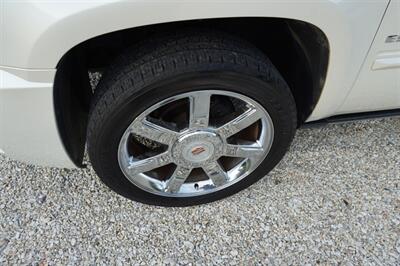 2014 Cadillac Escalade Premium   - Photo 29 - Bogalusa, LA 70427
