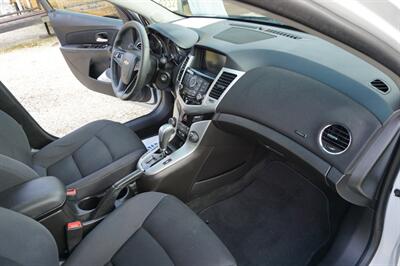 2016 Chevrolet Cruze 1LT Auto   - Photo 31 - Bogalusa, LA 70427