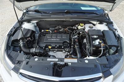 2016 Chevrolet Cruze 1LT Auto   - Photo 36 - Bogalusa, LA 70427