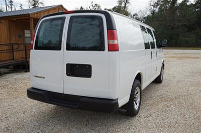 2010 Chevrolet Express 1500   - Photo 11 - Bogalusa, LA 70427