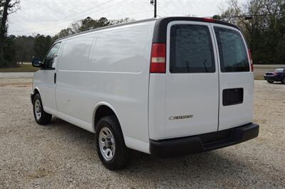 2010 Chevrolet Express 1500   - Photo 9 - Bogalusa, LA 70427