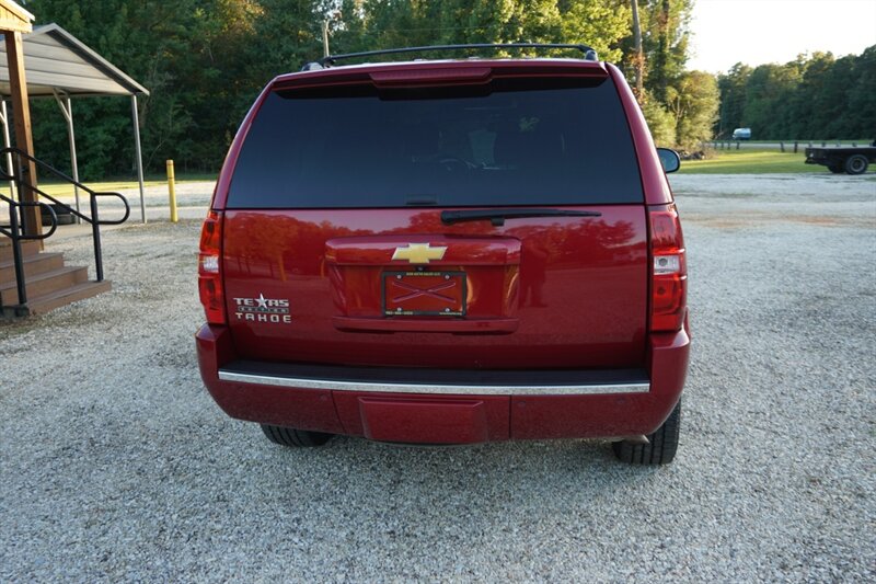 2013 Chevrolet Tahoe LTZ - Photo 17 - Bogalusa, LA 70427