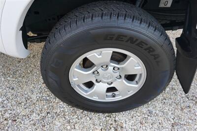 2014 Toyota Tacoma PreRunner V6   - Photo 30 - Bogalusa, LA 70427