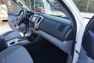 2014 Toyota Tacoma PreRunner V6   - Photo 16 - Bogalusa, LA 70427