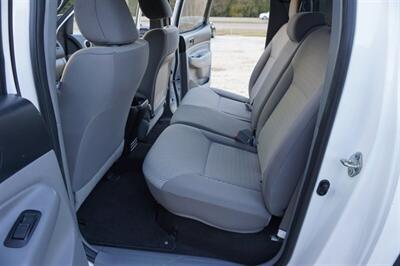 2014 Toyota Tacoma PreRunner V6   - Photo 19 - Bogalusa, LA 70427