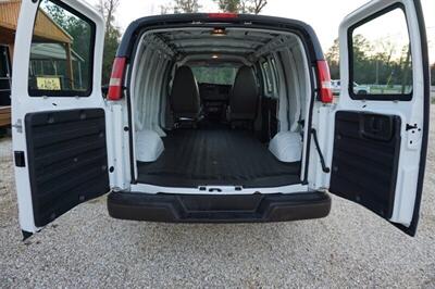 2010 Chevrolet Express 1500 - Photo 27 - Bogalusa, LA 70427