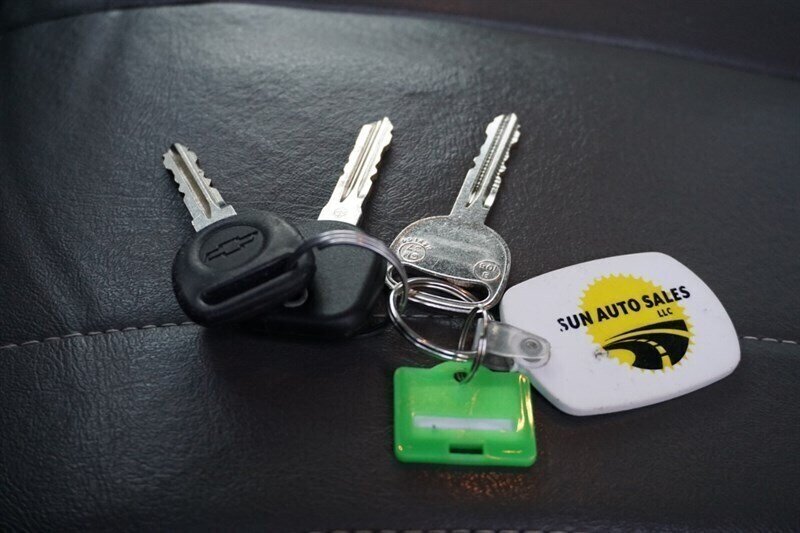 2010 Chevrolet Express 1500 - Photo 31 - Bogalusa, LA 70427