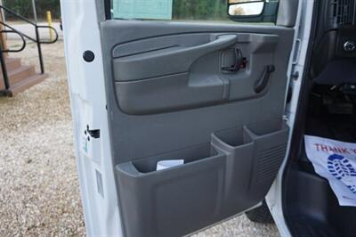 2010 Chevrolet Express 1500 - Photo 25 - Bogalusa, LA 70427