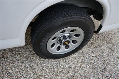 2010 Chevrolet Express 1500 - Photo 34 - Bogalusa, LA 70427