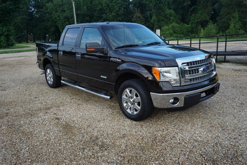 2013 Ford F-150 XLT - Photo 2 - Bogalusa, LA 70427