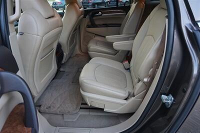 2012 Buick Enclave Leather   - Photo 35 - Bogalusa, LA 70427
