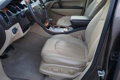 2012 Buick Enclave Leather   - Photo 33 - Bogalusa, LA 70427