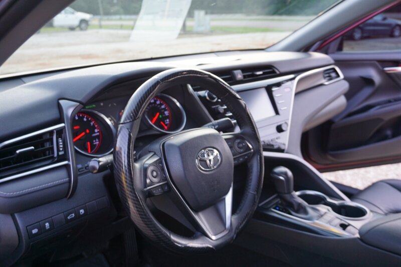 2018 Toyota Camry XSE - Photo 13 - Bogalusa, LA 70427