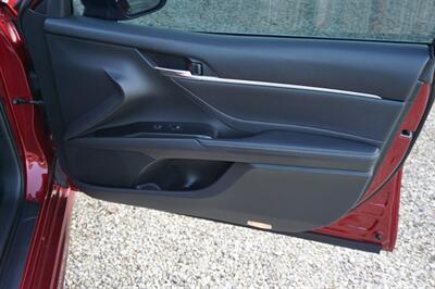 2018 Toyota Camry XSE - Photo 18 - Bogalusa, LA 70427