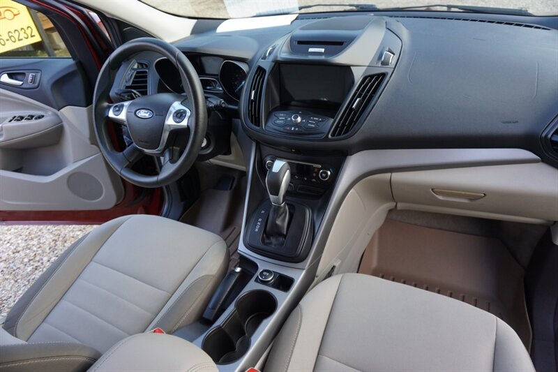 2016 Ford Escape SE - Photo 31 - Bogalusa, LA 70427