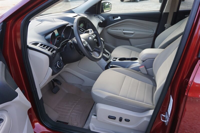 2016 Ford Escape SE - Photo 21 - Bogalusa, LA 70427