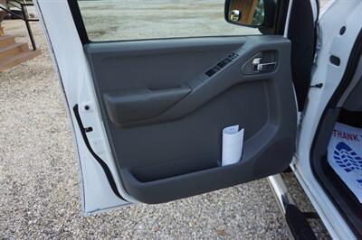 2009 Nissan Frontier SE V6   - Photo 29 - Bogalusa, LA 70427
