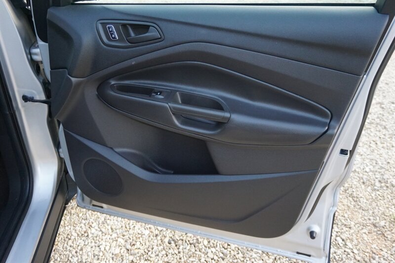 2014 Ford Escape S - Photo 17 - Bogalusa, LA 70427