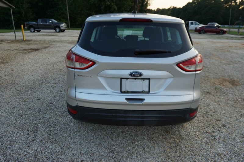 2014 Ford Escape S - Photo 4 - Bogalusa, LA 70427
