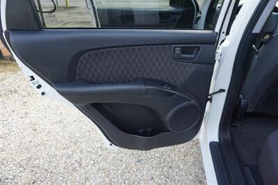 2007 Kia Sportage LX   - Photo 16 - Bogalusa, LA 70427