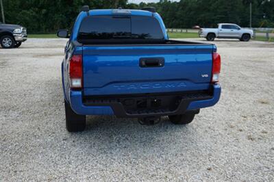 2017 Toyota Tacoma SR5 V6   - Photo 14 - Bogalusa, LA 70427