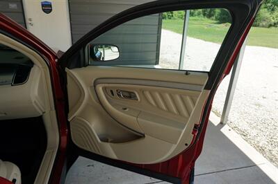 2015 Ford Taurus SEL   - Photo 16 - Bogalusa, LA 70427