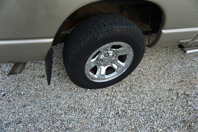 2004 Dodge Ram 1500 ST 2dr Regular Cab S   - Photo 32 - Bogalusa, LA 70427