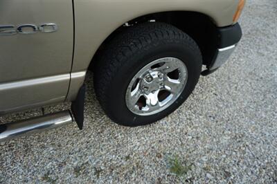 2004 Dodge Ram 1500 ST 2dr Regular Cab S   - Photo 33 - Bogalusa, LA 70427