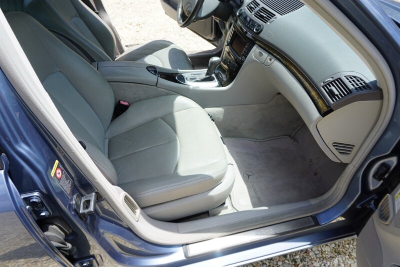 2004 Mercedes-Benz E 500 4MATIC - Photo 27 - Bogalusa, LA 70427