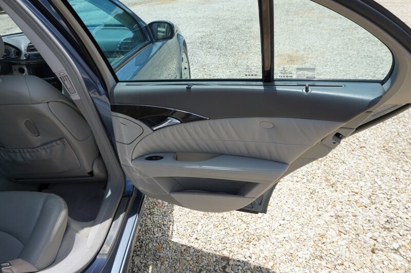 2004 Mercedes-Benz E 500 4MATIC - Photo 26 - Bogalusa, LA 70427