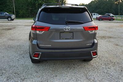 2018 Toyota Highlander Limited   - Photo 15 - Bogalusa, LA 70427