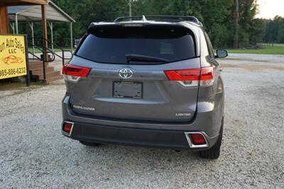 2018 Toyota Highlander Limited   - Photo 16 - Bogalusa, LA 70427
