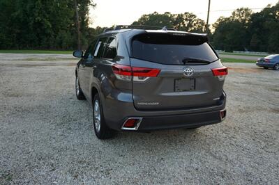 2018 Toyota Highlander Limited   - Photo 14 - Bogalusa, LA 70427