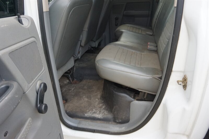 2007 Dodge Ram 3500 Flat Bed - Photo 23 - Bogalusa, LA 70427