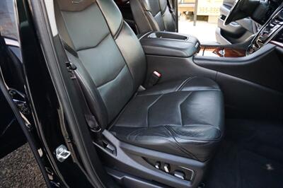 2015 Cadillac Escalade Premium   - Photo 18 - Bogalusa, LA 70427