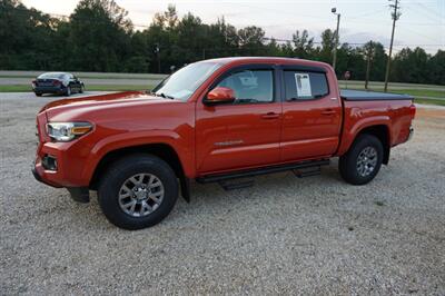 2017 Toyota Tacoma SR5 V6   - Photo 6 - Bogalusa, LA 70427