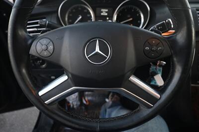 2012 Mercedes-Benz R 350   - Photo 31 - Norwalk, CA 90650-2241